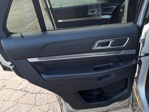 Used 2017 Ford Explorer Sport w/ Equipment Group 401A image 11