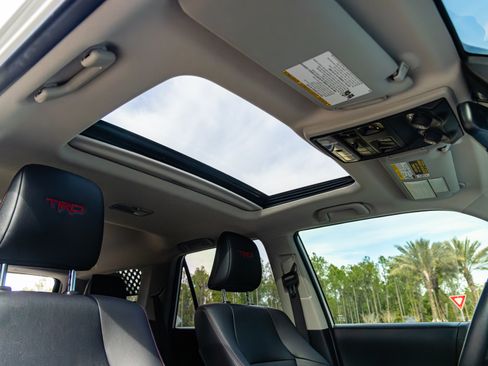 Used 2024 Toyota 4Runner TRD Pro image 29