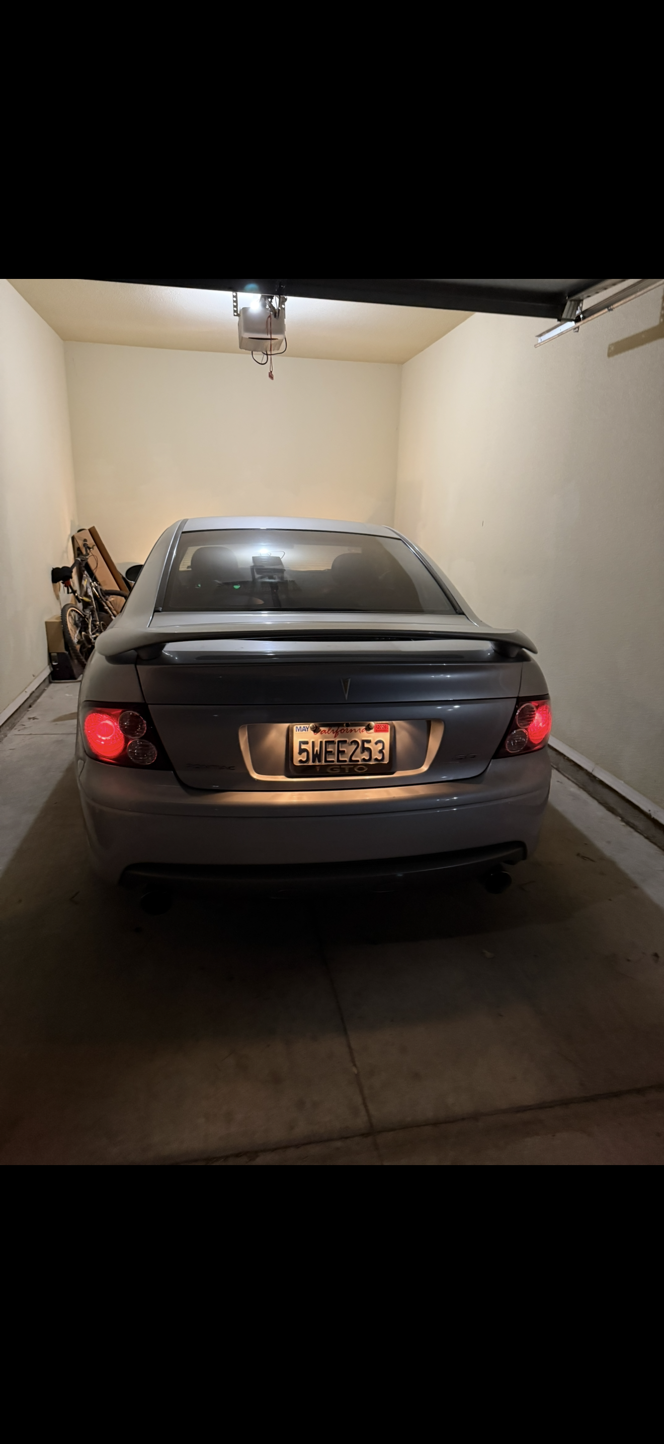 Used 2005 Pontiac GTO RWD image 2