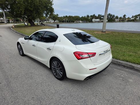 Used 2018 Maserati Ghibli image 5