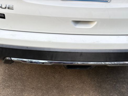 Used 2017 Nissan Rogue SV FWD image 10