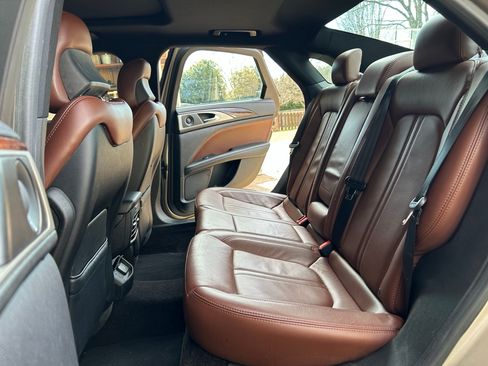 Used 2017 Lincoln MKZ Reserve w/ Technology Package image 19