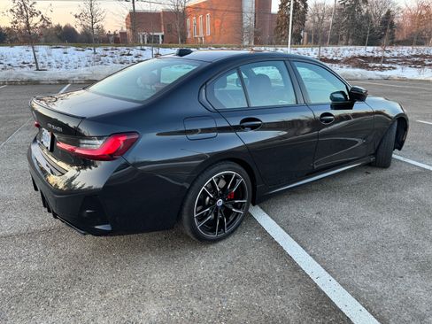 Used 2023 BMW M340i xDrive image 27