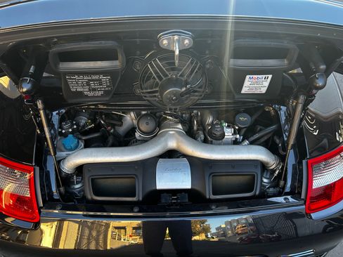 Used 2009 Porsche 911 Turbo image 24