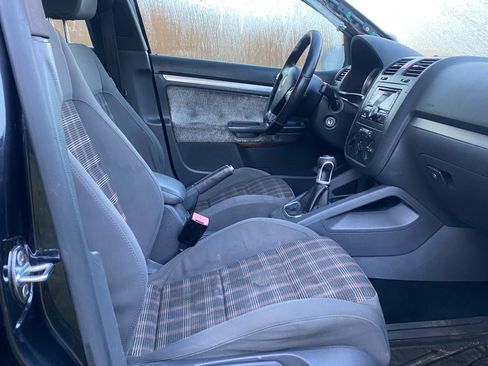 Used 2009 Volkswagen GTI 4-Door image 6