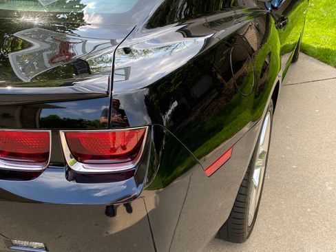 Used 2010 Chevrolet Camaro LT w/ RS Package RWD image 9
