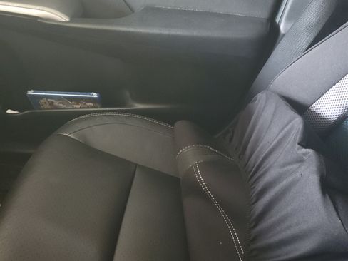 Used 2014 Toyota Camry SE image 13