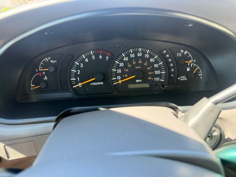 Used 2002 Toyota Tundra SR5 image 17