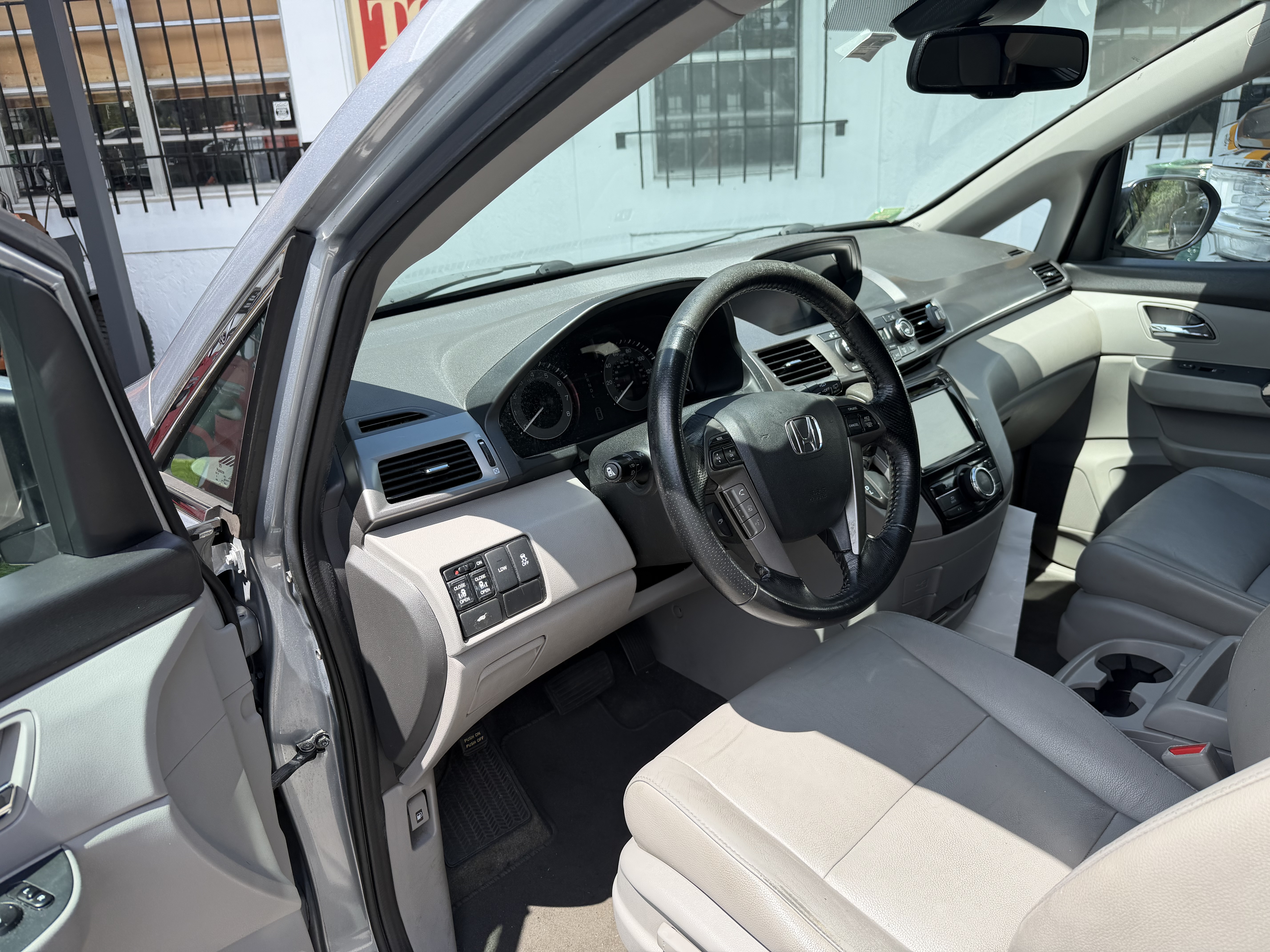 Used 2016 Honda Odyssey EX-L image 13