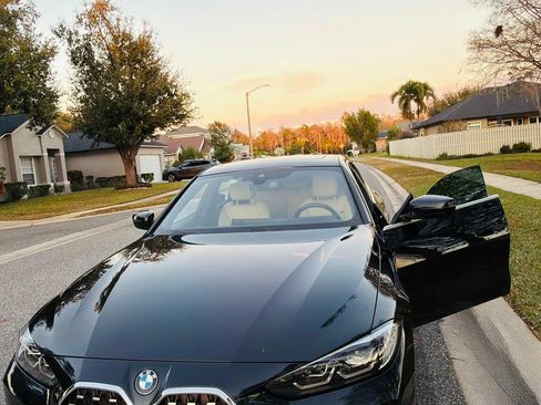 Used 2024 BMW 430i Gran Coupe w/ Premium Package image 5