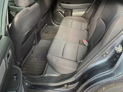 Used 2016 Subaru Legacy 2.5i Premium image 9