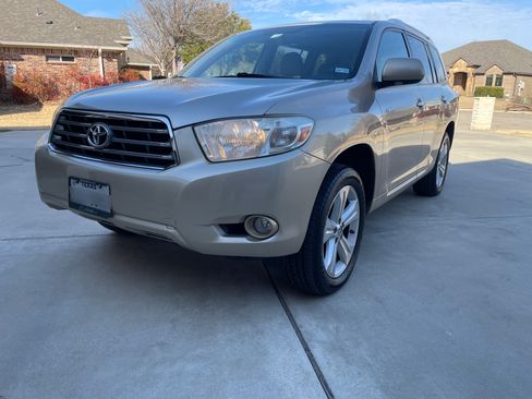 Used 2010 Toyota Highlander Limited image 4