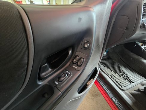 Used 2003 Ford Ranger XLT RWD image 10