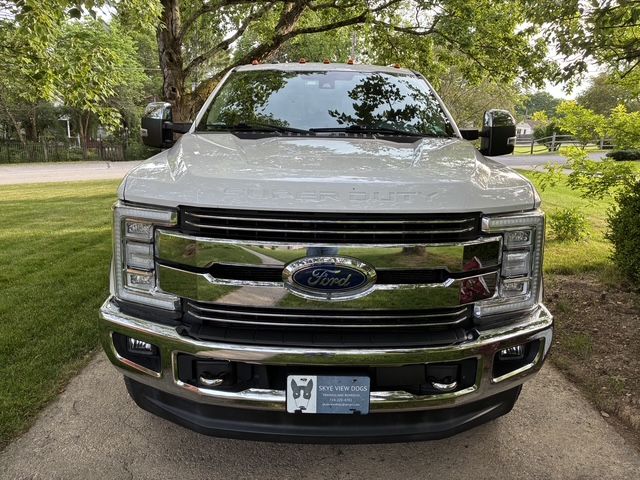 Used 2017 Ford F250 Lariat w/ Lariat Ultimate Package AWD/4WD image 2