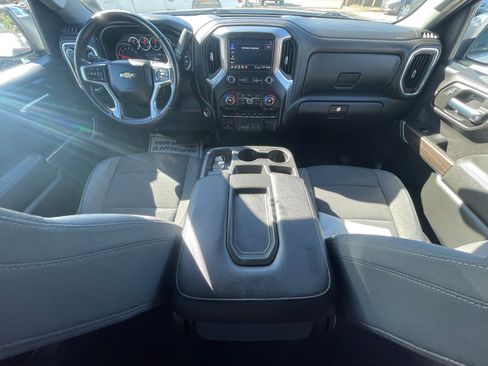 Used 2020 Chevrolet Silverado 1500 LT w/ Convenience Package image 13