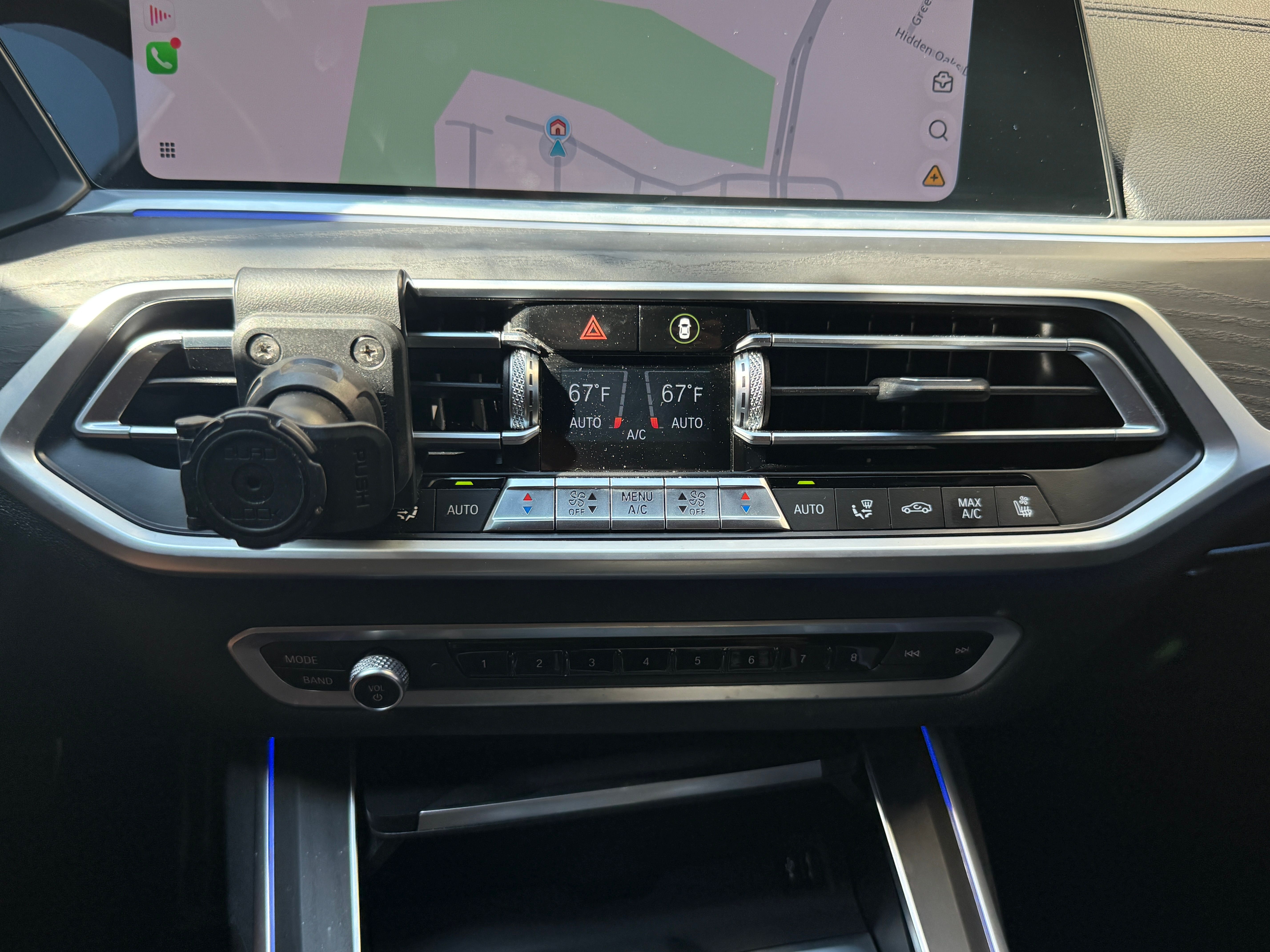 Used 2021 BMW X7 M50i w/ Dynamic Handling Package AWD/4WD image 28