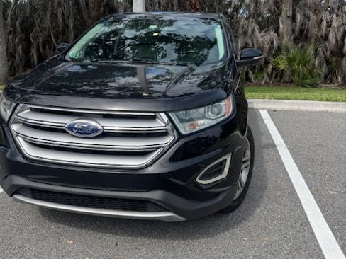 Used 2016 Ford Edge Titanium FWD image 7