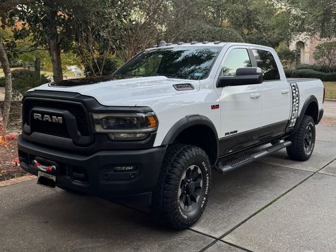 Used 2019 RAM 2500 Power Wagon image 2