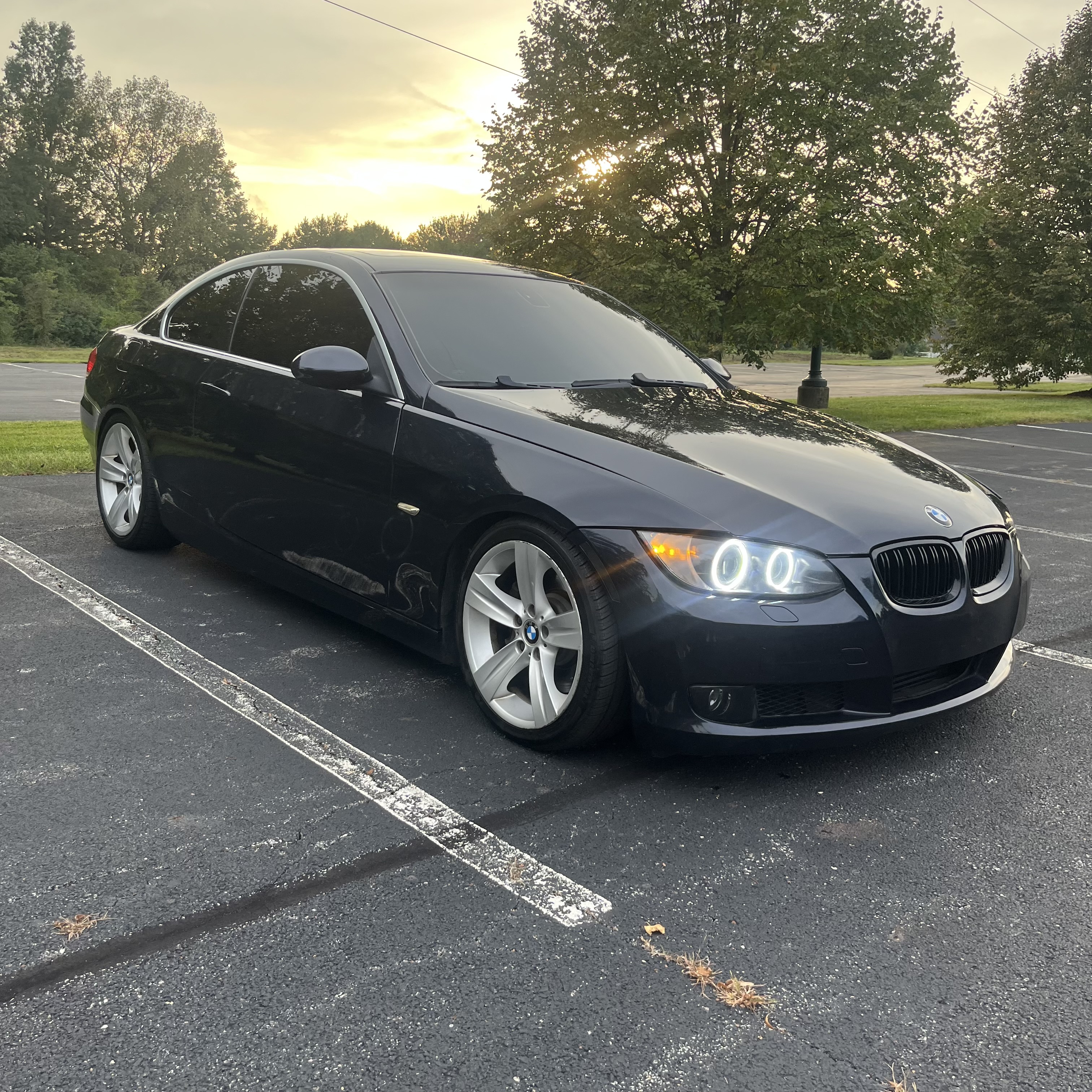 Used 2008 BMW 335xi Coupe AWD/4WD image 4