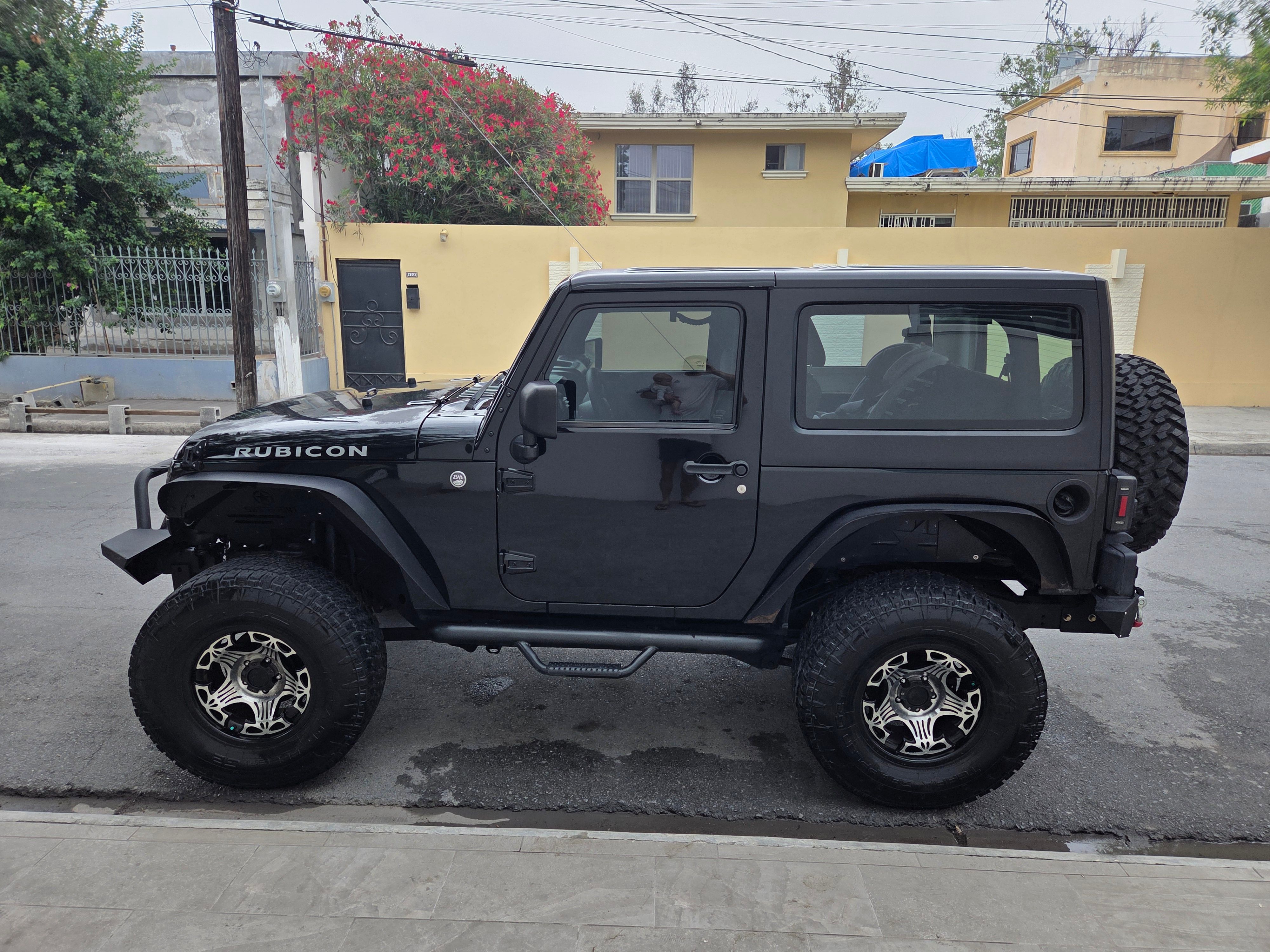 Used 2012 Jeep Wrangler Sport AWD/4WD image 4