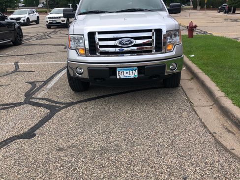 Used 2011 Ford F150 XLT w/ Trailer Tow Pkg image 5