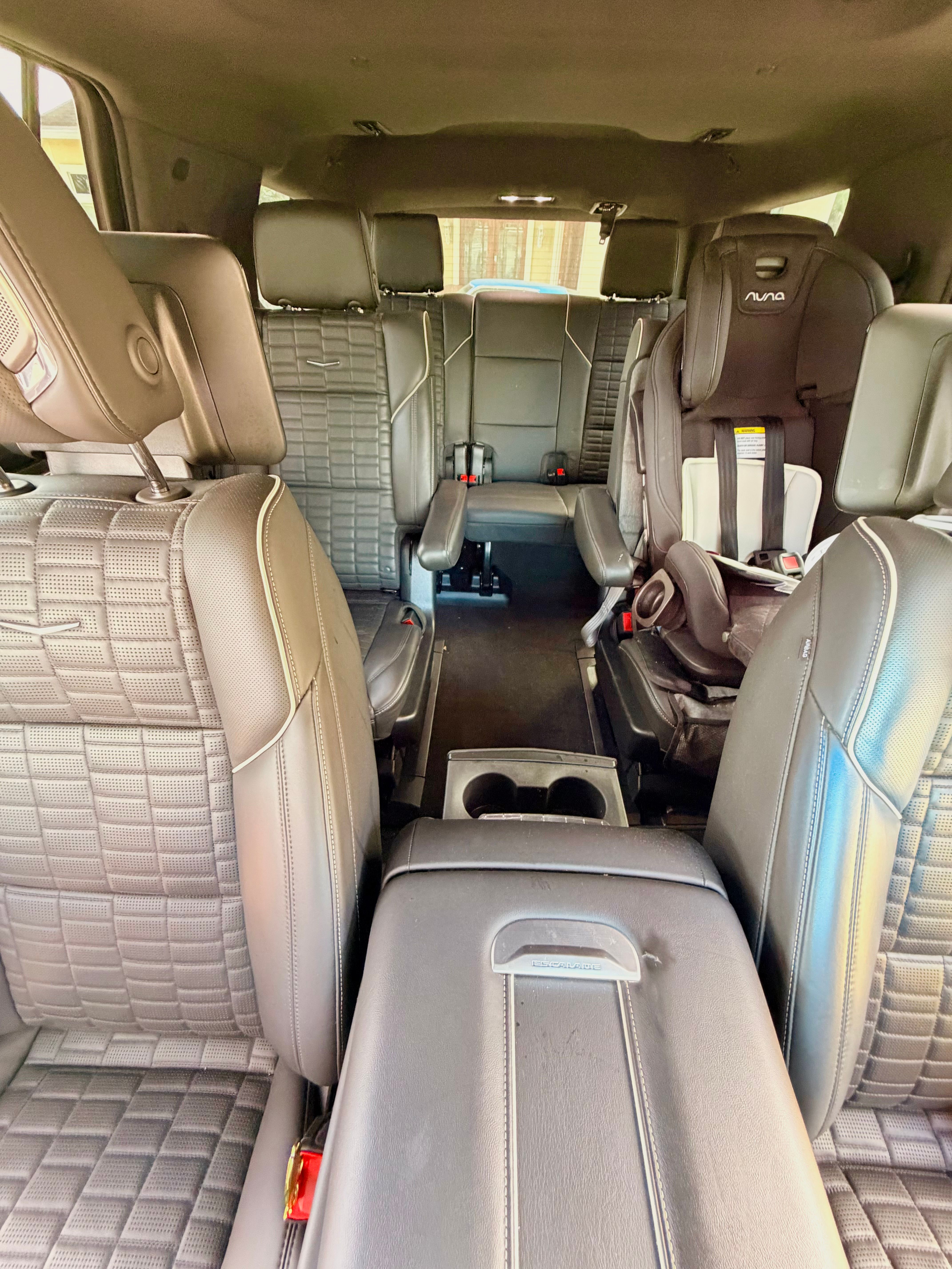 Used 2025 Cadillac Escalade V AWD/4WD image 8