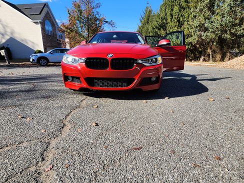 Used 2013 BMW 328i Sedan image 1