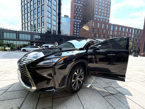 Used 2019 Lexus RX 350L AWD image 6