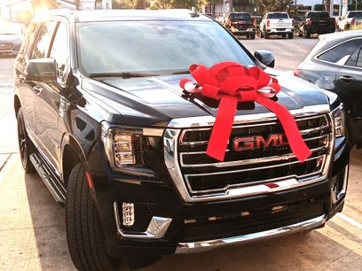 Used 2021 GMC Yukon SLT w/ Rear Media and Nav Package