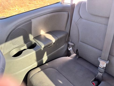 Used 2010 Honda Odyssey EX image 11