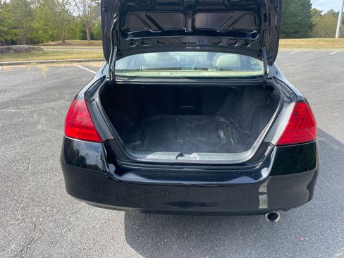 Used 2006 Honda Accord LX image 10