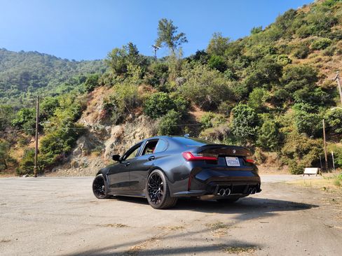 Used 2022 BMW M3 Sedan w/ Parking Assistance Package image 17