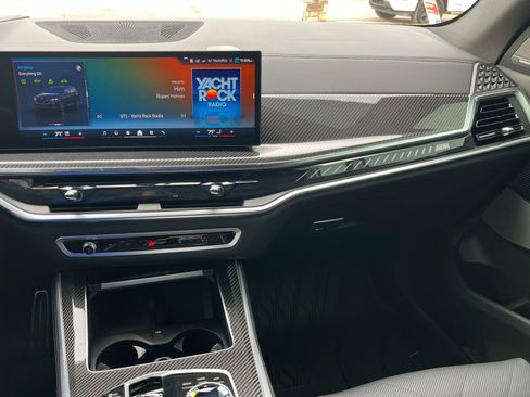 Used 2026 BMW X5 M60i image 12