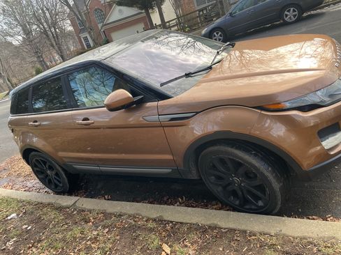 Used 2015 Land Rover Range Rover Evoque Pure Plus image 1
