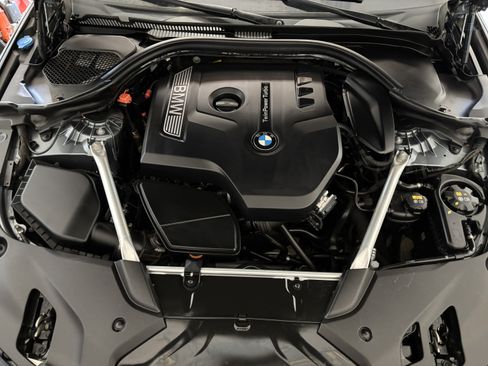 Used 2018 BMW 530i image 14