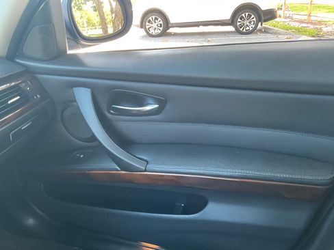 Used 2011 BMW 328i xDrive Sedan image 6