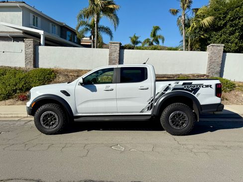 Used 2024 Ford Ranger Raptor AWD/4WD image 2
