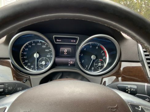 Used 2015 Mercedes-Benz ML 350 4MATIC image 10