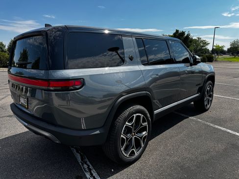 Used 2024 Rivian R1S Adventure AWD/4WD image 6