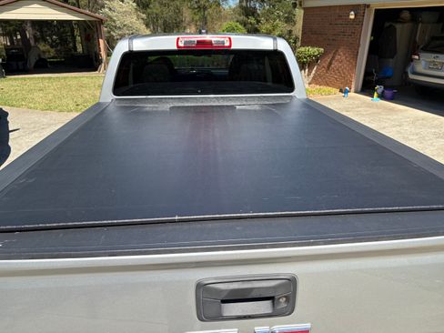 Used 2017 GMC Canyon SLE w/ Trailering Package image 11