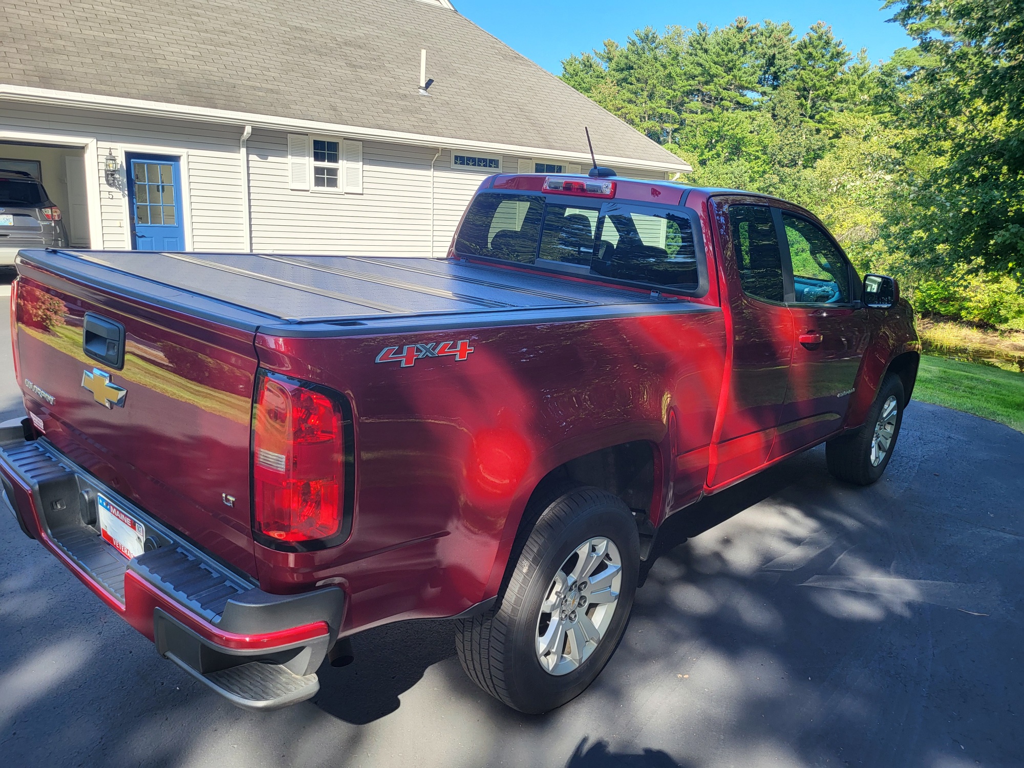 Used 2018 Chevrolet Colorado LT w/ LT Convenience Package AWD/4WD image 5