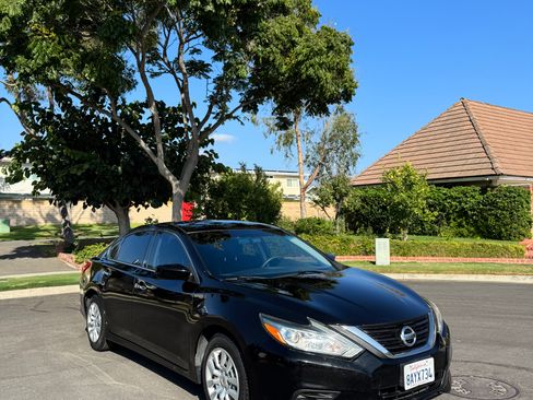 Used 2016 Nissan Altima 2.5 S w/ Power Driver Seat Package image 1