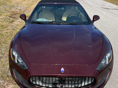 Used 2016 Maserati GranTurismo Sport image 15