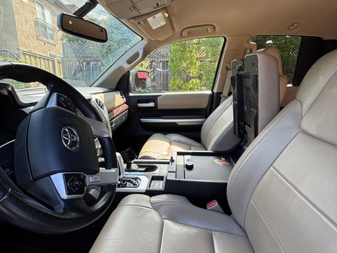 Used 2014 Toyota Tundra Limited w/ Limited Premium Package AWD/4WD image 17