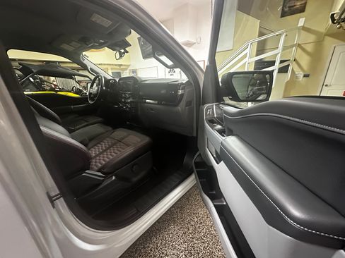 Used 2022 Ford F150 XLT w/ Equipment Group 301A Mid image 25