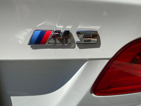 Used 2013 BMW M3 Convertible image 4