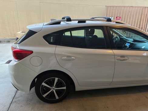 Used 2023 Subaru Impreza 2.0i Premium image 5