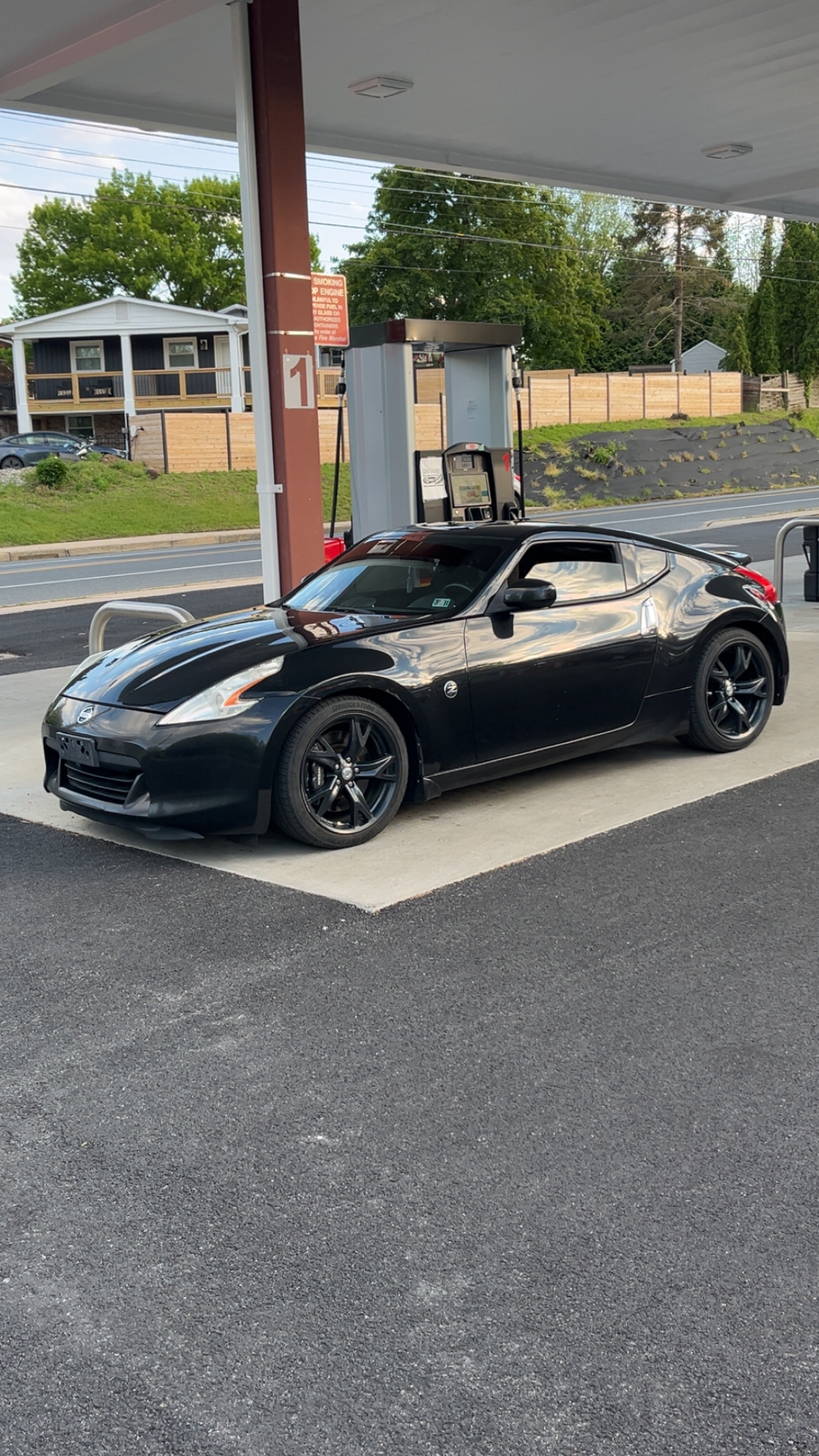 Used 2009 Nissan 370Z Touring w/ Sport Pkg RWD image 1
