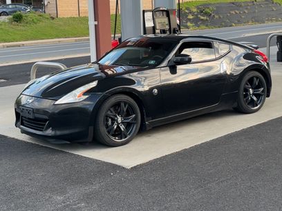 Used 2009 Nissan 370Z Touring w/ Sport Pkg