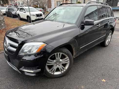 Used 2013 Mercedes-Benz GLK 350 4MATIC image 2